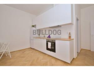 Pronájem bytu 3+kk, Praha - Libeň, Zenklova, 70 m2