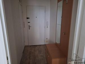 Pronájem bytu 1+kk, Děčín, Kamenická, 20 m2