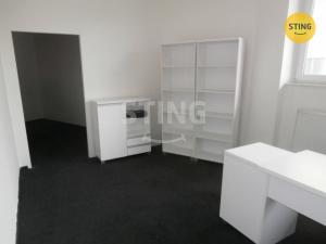 Pronájem kanceláře, Opava, Lepařova, 29 m2