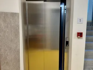 Pronájem bytu 1+kk, Brno, Bystrcká, 30 m2