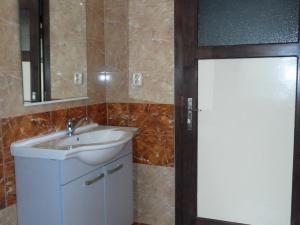 Pronájem bytu 3+1, Chomutov, Dobrovského, 80 m2