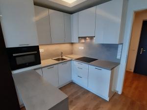 Pronájem bytu 1+kk, Praha - Stodůlky, Mukařovského, 31 m2