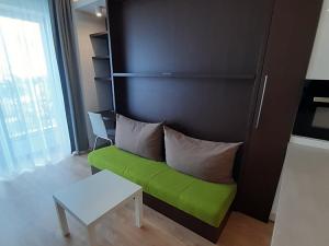 Pronájem bytu 1+kk, Praha - Stodůlky, Mukařovského, 31 m2