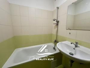 Pronájem bytu 1+1, Ostrava, Josefa Kotase, 38 m2