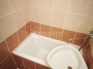 Pronájem bytu 1+1, Náměšť nad Oslavou, 33 m2