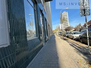 Pronájem obchodního prostoru, Brno, Trnitá, 190 m2