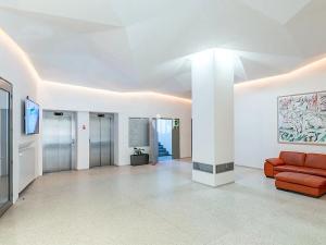 Pronájem kanceláře, Praha - Libeň, Lihovarská, 368 m2