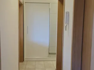 Pronájem bytu 2+kk, Jesenice, Cedrová, 225 m2