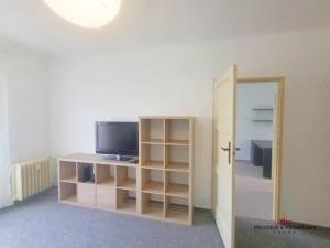 Prodej bytu 2+1, Praha, Hasova, 56 m2