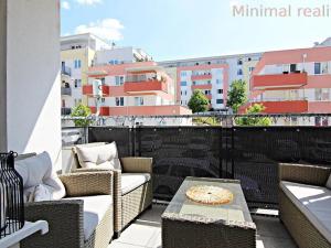 Pronájem bytu 2+kk, Brno, Novodvorská, 58 m2