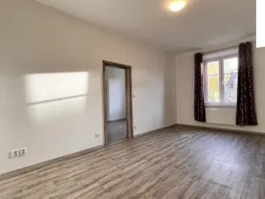 Pronájem bytu 2+kk, Plzeň, Houškova, 63 m2