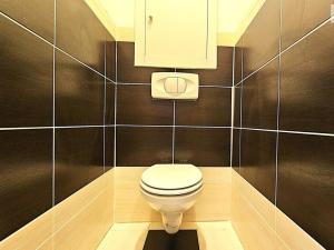 Pronájem bytu 2+kk, Příbram - Příbram V-Zdaboř, Družstevní, 45 m2