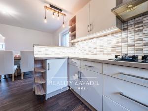 Prodej rodinného domu, Senohraby, U dálnice, 204 m2