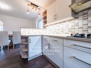 Prodej rodinného domu, Senohraby, U dálnice, 204 m2