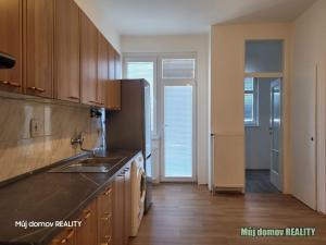 Pronájem bytu 4+1, Praha - Smíchov, Stroupežnického, 146 m2