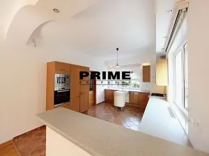 Pronájem rodinného domu, Praha - Nebušice, Ke strži, 360 m2