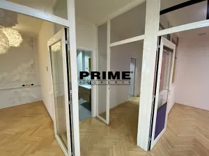 Pronájem kanceláře, Praha - Nové Město, Soukenická, 136 m2