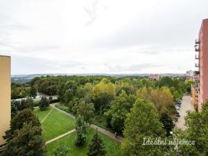 Pronájem bytu 2+kk, Praha - Troja, Hnězdenská, 44 m2