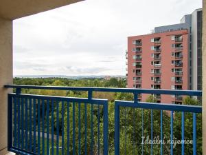 Pronájem bytu 2+kk, Praha - Troja, Hnězdenská, 44 m2