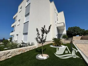 Prodej bytu 3+kk, Novalja, Chorvatsko, 70 m2