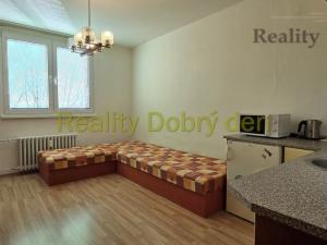 Pronájem bytu 1+kk, Opava, Edvarda Beneše, 22 m2