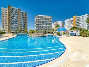 Prodej bytu 3+1, Trikomo, Kypr, 120 m2