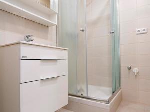 Pronájem bytu 2+kk, Praha - Černý Most, Vašátkova, 45 m2