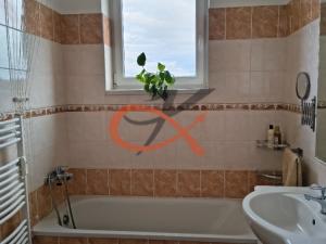 Prodej bytu 2+kk, Chropyně, Moravská, 52 m2