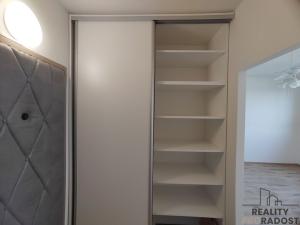 Prodej bytu 1+1, Hodonín, Luční, 35 m2