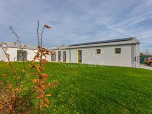 Prodej rodinného domu, Radějovice, 218 m2