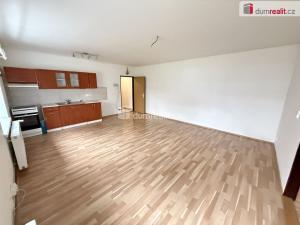 Pronájem bytu 2+kk, Kralupy nad Vltavou, Palackého nám., 52 m2