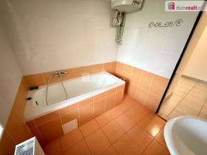 Pronájem bytu 2+kk, Kralupy nad Vltavou, Palackého nám., 52 m2