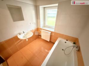 Pronájem bytu 2+kk, Kralupy nad Vltavou, Palackého nám., 52 m2