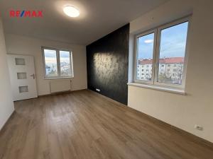 Pronájem bytu 2+1, Praha - Vršovice, Na louži, 70 m2
