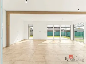 Prodej rodinného domu, Milovice - Mladá, Tyršova, 160 m2