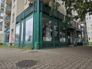 Prodej obchodního prostoru, Praha - Černý Most, Dygrýnova, 140 m2