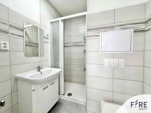 Prodej bytu 2+kk, Liberec - Liberec VI-Rochlice, Burianova, 42 m2