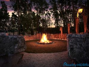 Prodej komerčního pozemku, Katovice, 17169 m2