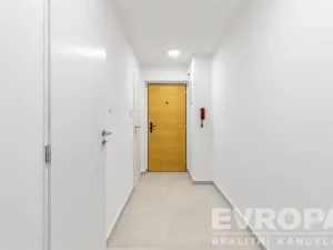 Prodej bytu 3+kk, Úsobí, 64 m2