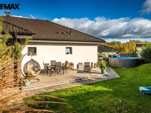 Prodej rodinného domu, Srubec, U Pilota, 136 m2