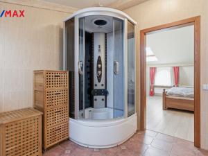 Prodej bytu 5+kk, Karlovy Vary, Moskevská, 149 m2