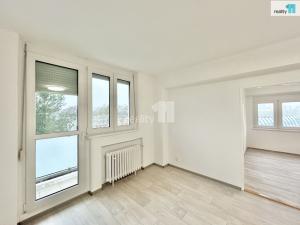 Pronájem bytu 4+1, Praha - Modřany, U zastávky, 75 m2