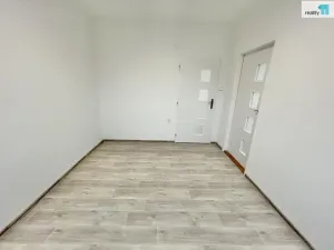 Pronájem bytu 4+1, Praha - Modřany, U zastávky, 75 m2