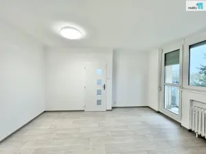 Pronájem bytu 4+1, Praha - Modřany, U zastávky, 75 m2