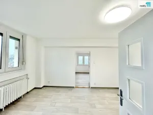 Pronájem bytu 4+1, Praha - Modřany, U zastávky, 75 m2