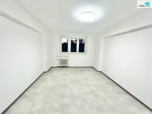 Pronájem bytu 4+1, Praha - Modřany, U zastávky, 75 m2