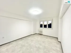 Pronájem bytu 4+1, Praha - Modřany, U zastávky, 75 m2