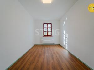 Prodej bytu 3+kk, Opava, Sadová, 75 m2