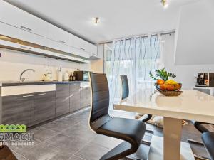 Pronájem bytu 2+kk, Náchod, Poděbradova, 59 m2