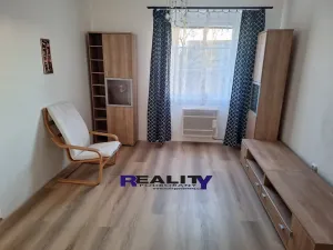 Pronájem bytu 2+1, Žatec, Purkyněho, 54 m2